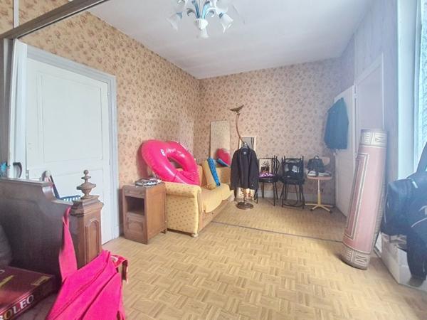 Maison à vendre 98 280 € Montluçon 6 p 113 m² DPE F