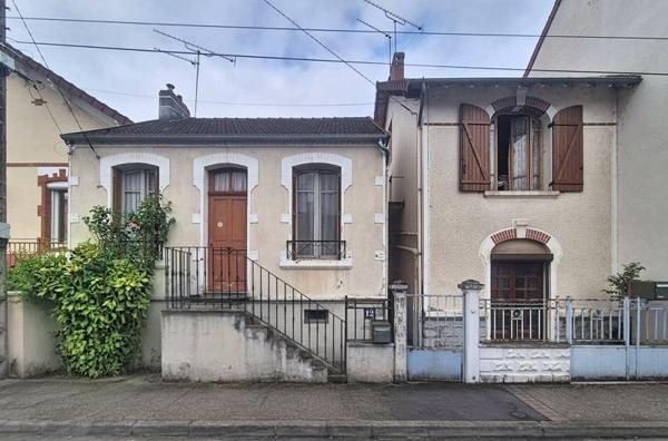 Maison à vendre 98 280 € Montluçon 6 p 113 m² DPE F