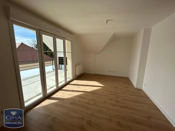 Appartement à louer 3 pièces 66.29m² Précy-sur-Oise (60460)