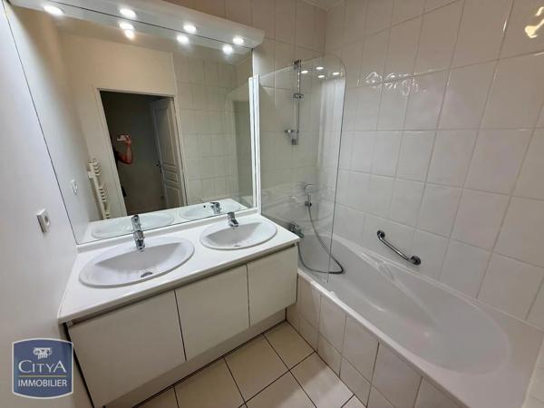 Appartement à louer 4 pièces 99.83m² Issy-les-Moulineaux (92130)