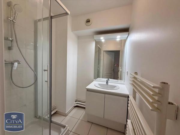 Appartement à louer 4 pièces 99.83m² Issy-les-Moulineaux (92130)