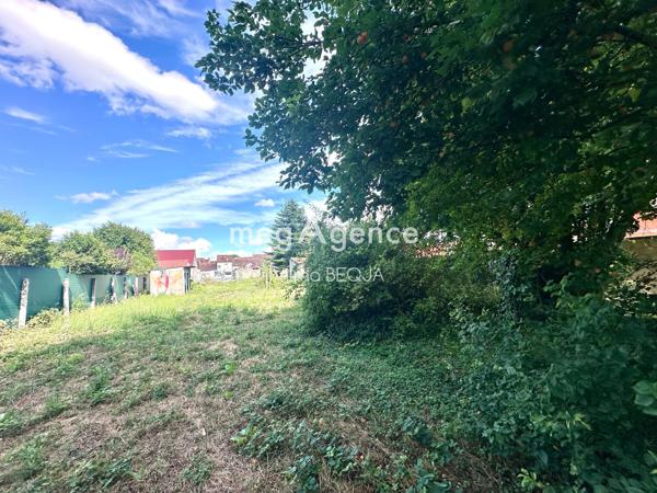 Terrain à SENS, 89100 - 1665m²