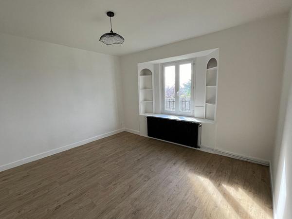Appartement Thiers 3 pièce(s) 67 m2 - Rue des Horts