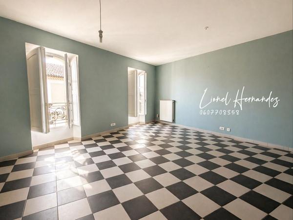Alès, centre historique : Appartement Duplex d'exception - 125 m² - Dernier étage - Terrasse tropézienne avec vue panoramique