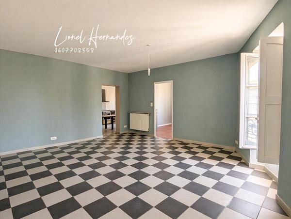 Alès, centre historique : Appartement Duplex d'exception - 125 m² - Dernier étage - Terrasse tropézienne avec vue panoramique