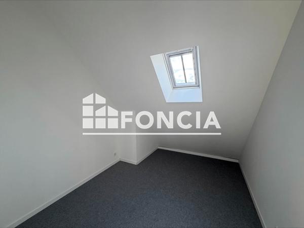 Location Appartement 3 pièces 72.2 m² - Chambery 73000