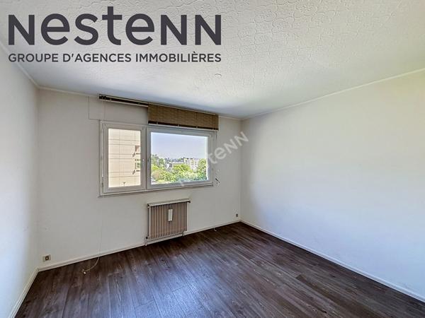 T4 - 95m2 - BALCON - A RENOVER - LUMINEUX