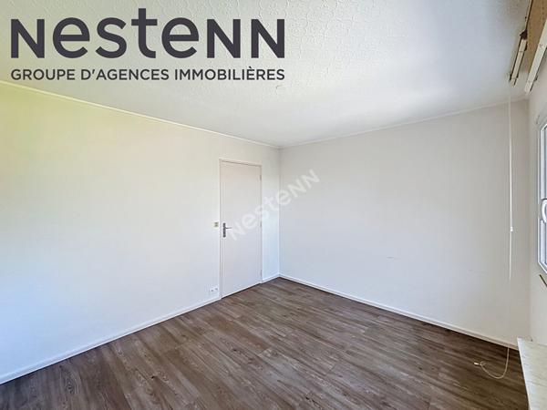 T4 - 95m2 - BALCON - A RENOVER - LUMINEUX