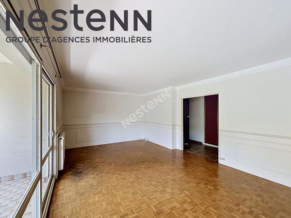 T4 - 95m2 - BALCON - A RENOVER - LUMINEUX