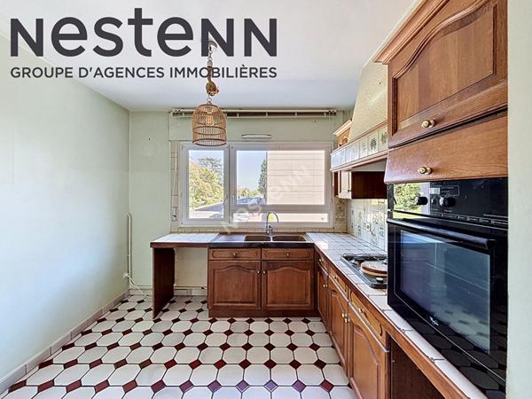 T4 - 95m2 - BALCON - A RENOVER - LUMINEUX