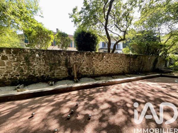 Maison à vendre 10 pièces 224 m² Rilhac-Rancon