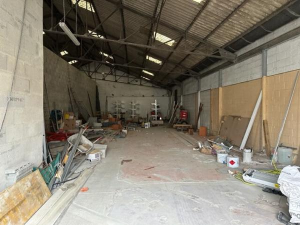 Entrepôt / local industriel Rochefort