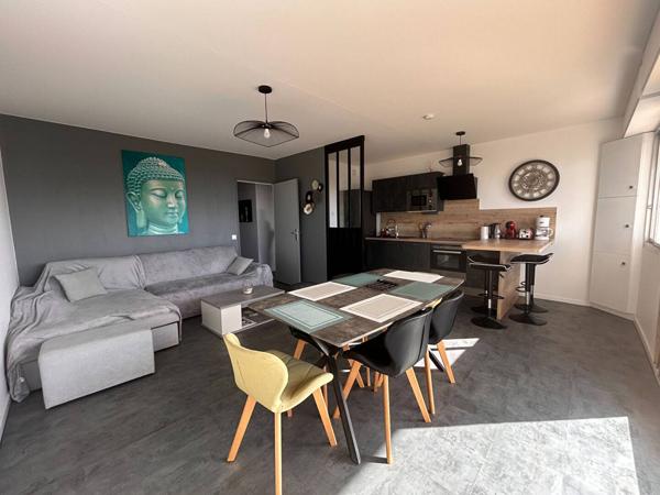 APPARTEMENT à VAUX SUR MER