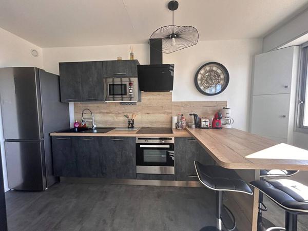 APPARTEMENT à VAUX SUR MER