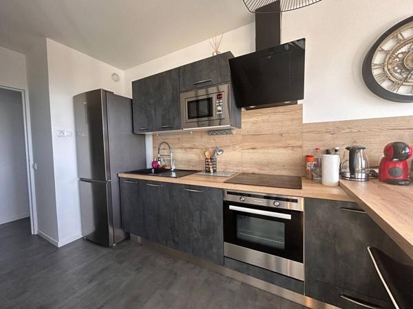 APPARTEMENT à VAUX SUR MER