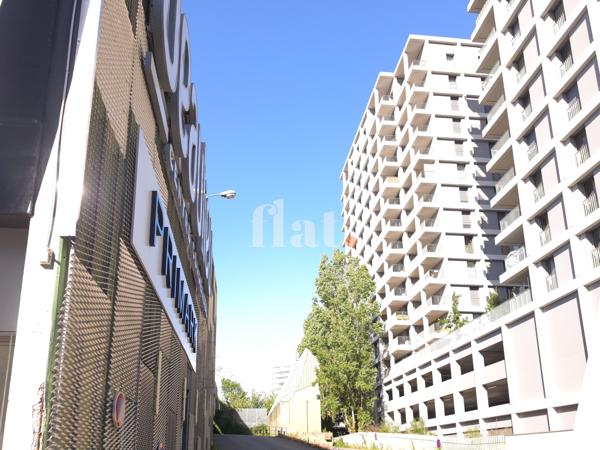 Appartement
                                                                                                                                                                                                                                                                                                                        3 pièce(s)                                                                                                                                                                                                          2 chambre(s)                                                                                                                                                                                                          56.4  m²