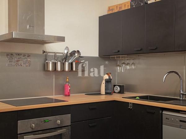 Appartement
                                                                                                                                                                                                                                                                                                                        3 pièce(s)                                                                                                                                                                                                          2 chambre(s)                                                                                                                                                                                                          56.4  m²