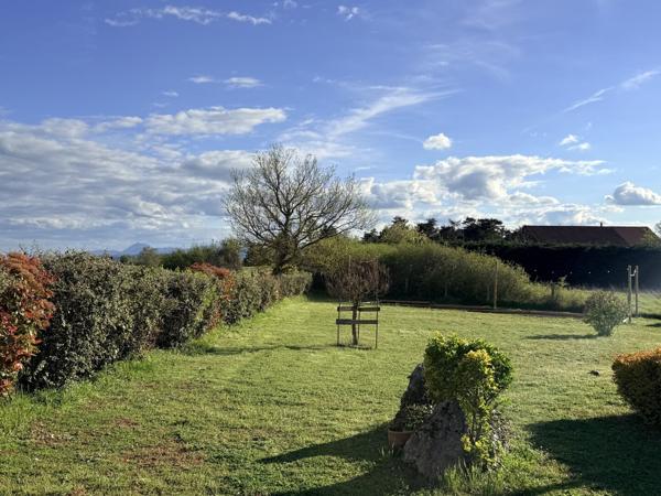Maison familiale - 4 chambres - jardin - vue dégagée - garage double