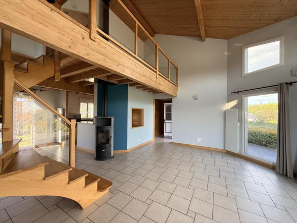 Maison familiale - 4 chambres - jardin - vue dégagée - garage double