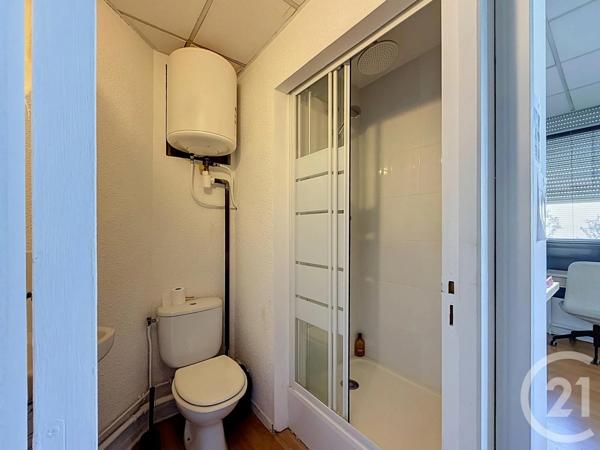 à vendre  26,78 m 2   LYON  - 69003