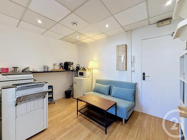 à vendre  26,78 m 2   LYON  - 69003
