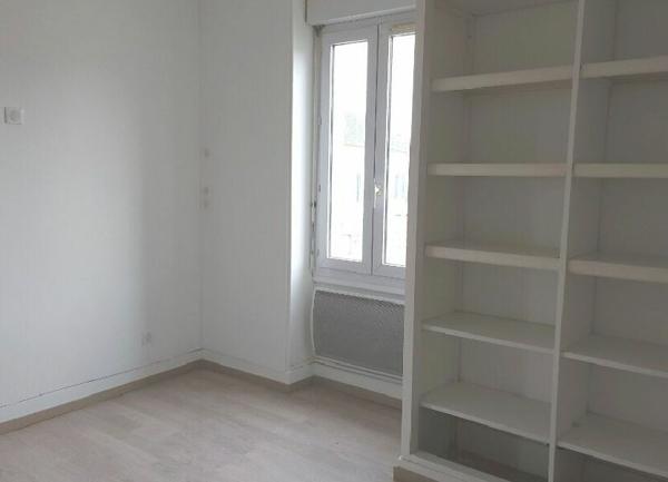 Maison à louer    3 pièces •  Pouilly-sur-Loire