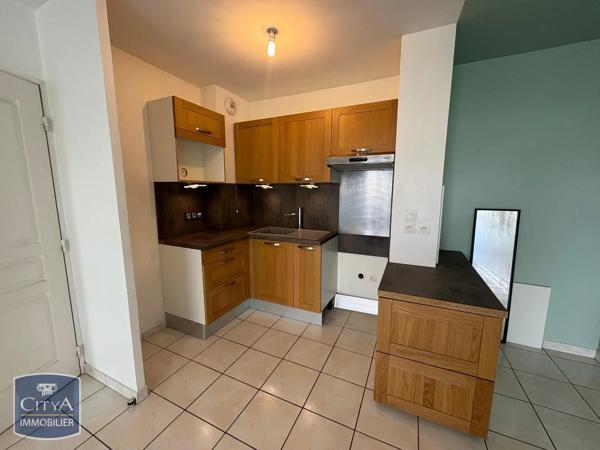 Appartement à louer 3 pièces 62.24m² Villeurbanne (69100)