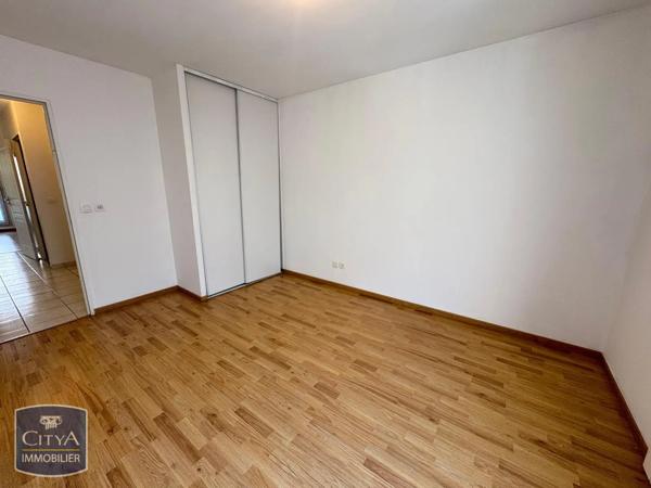 Appartement à louer 3 pièces 62.24m² Villeurbanne (69100)