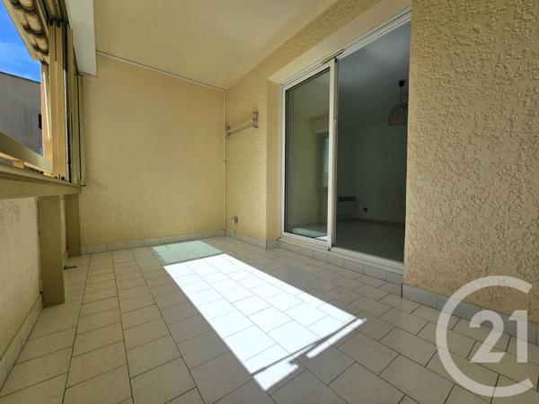 Appartement T2 à vendre  2 pièces - 29,85 m 2   SIX FOURS LES PLAGES  - 83