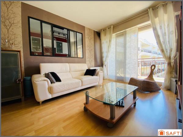 RESIDENCE DE STANDING, VERDOYANTE, CENTRE DE CAUDERAN / GRAND T2 RENOVE  / GRAND BALCON / PLACE EN SOUS SOL !