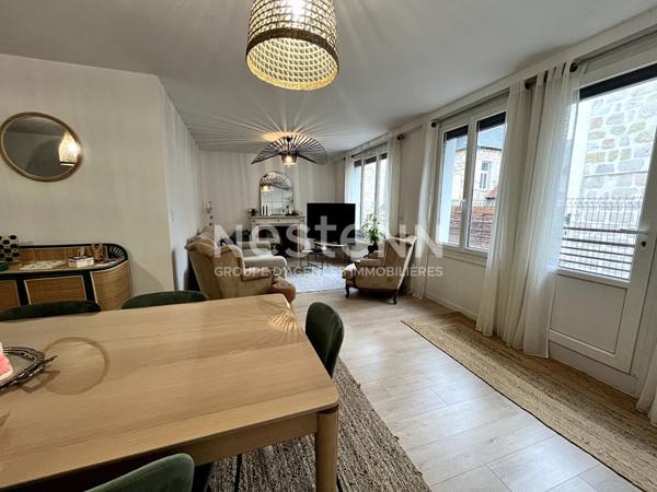 Grand appartement T4 de 100m2 avec garage + climatisation en hyper centre de Brive-la-Gaillarde