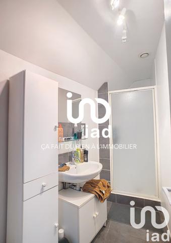 Immeuble à vendre 161 m² Canaples