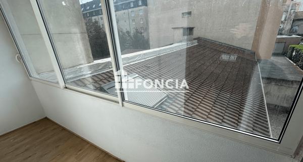 Location Appartement 3 pièces 52.47 m² - Valence 26000
