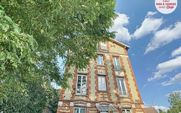Appartement à vendre    3 pièces • 36,46 m2 Houilles
