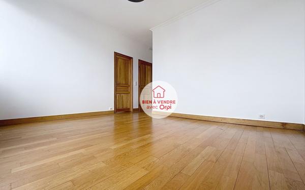 Appartement à vendre    3 pièces • 36,46 m2 Houilles