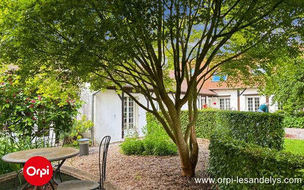 Maison à vendre    8 pièces • 180 m2 Les Andelys