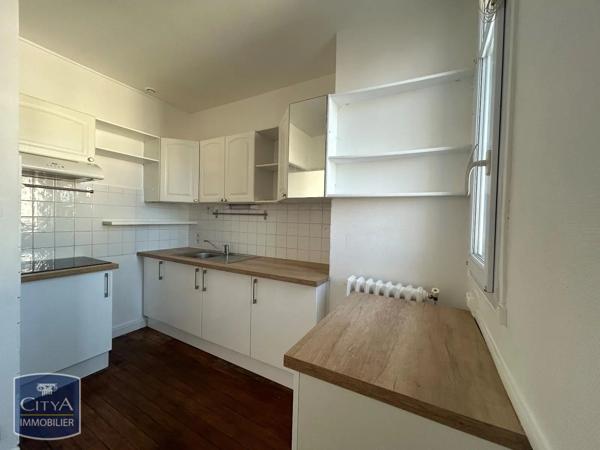 Appartement à louer 3 pièces 77.17m² Tours (37000)