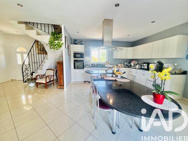 Maison à vendre 5 pièces 156 m² Maraussan