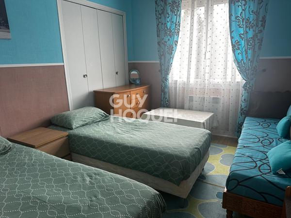 Maison Carcassonne 6 chambres , sous sol , terrain .