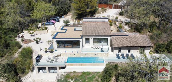 Propriété d'exception - Malemort Du Comtat 7 pièces - 200 m2