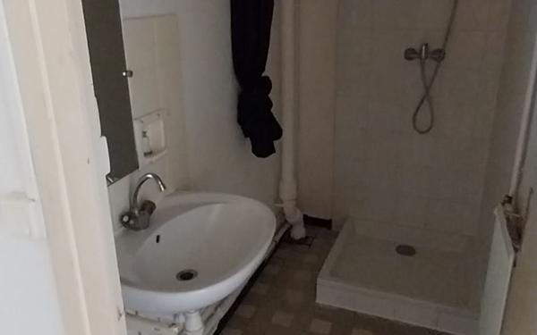 Appartement à louer    3 pièces • 61 m2 Millery