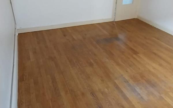 Appartement à louer    3 pièces • 61 m2 Millery