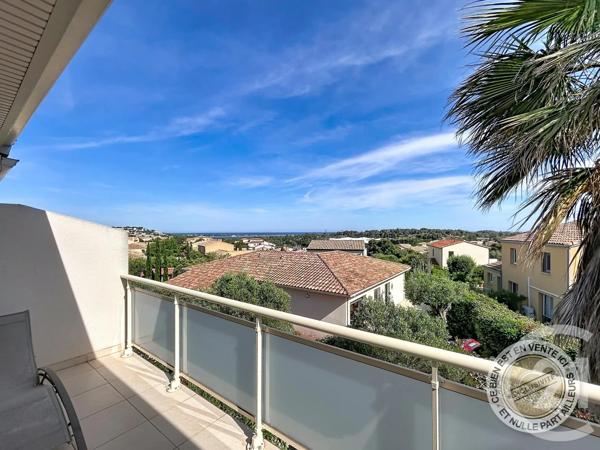 Maison à vendre  6 pièces - 110 m 2   LEUCATE  - 11