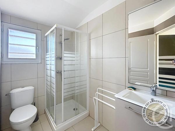 Maison à vendre  6 pièces - 110 m 2   LEUCATE  - 11
