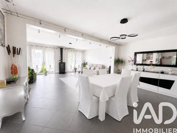 Maison à vendre 8 pièces 150 m² Pécy