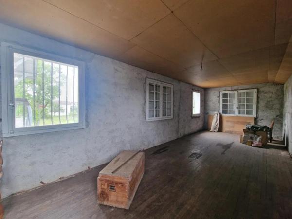 Maison 7 pièces – 244 m² – Garage – Potentiel d’aménagement