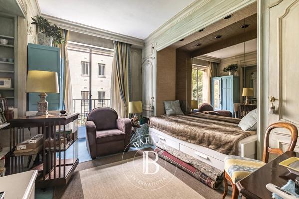 Paris 16ème, Appartement 4 Chambres -  165 m² à vendre