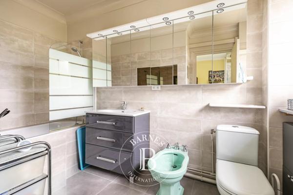 Paris 16ème, Appartement 4 Chambres -  165 m² à vendre