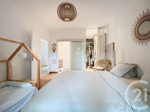 Maison à vendre  4 pièces - 115 m 2   CASTELNAU LE LEZ  - 34