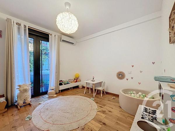 Maison à vendre  4 pièces - 115 m 2   CASTELNAU LE LEZ  - 34